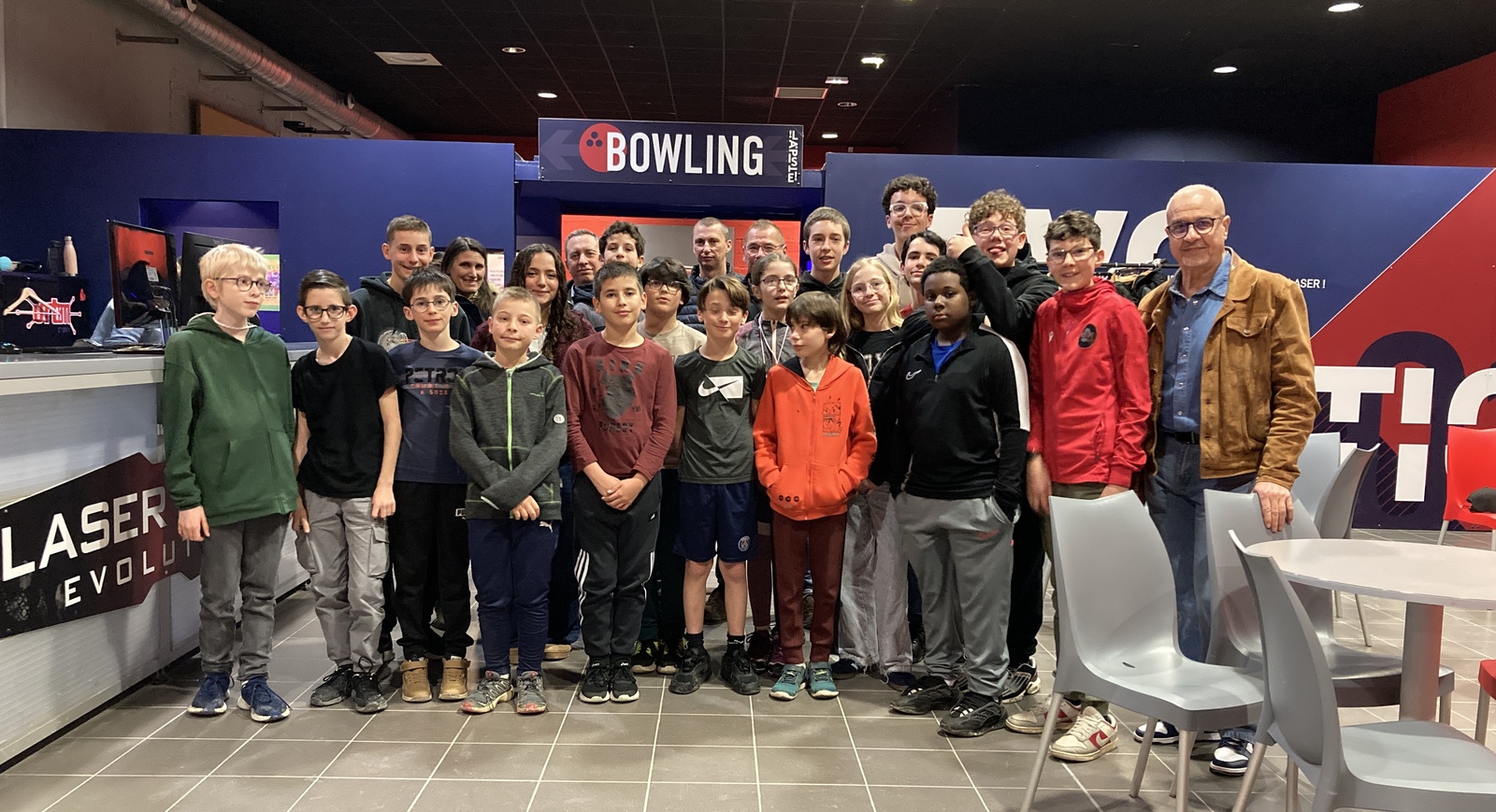 Sortie laser Game pour les ados du Dojo