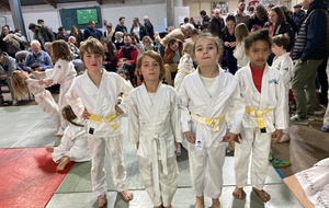 Les mini-poussins: Jean, Meylis, Sofia, Éve