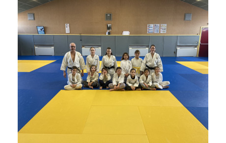 Découverte judo féminin au Dojo